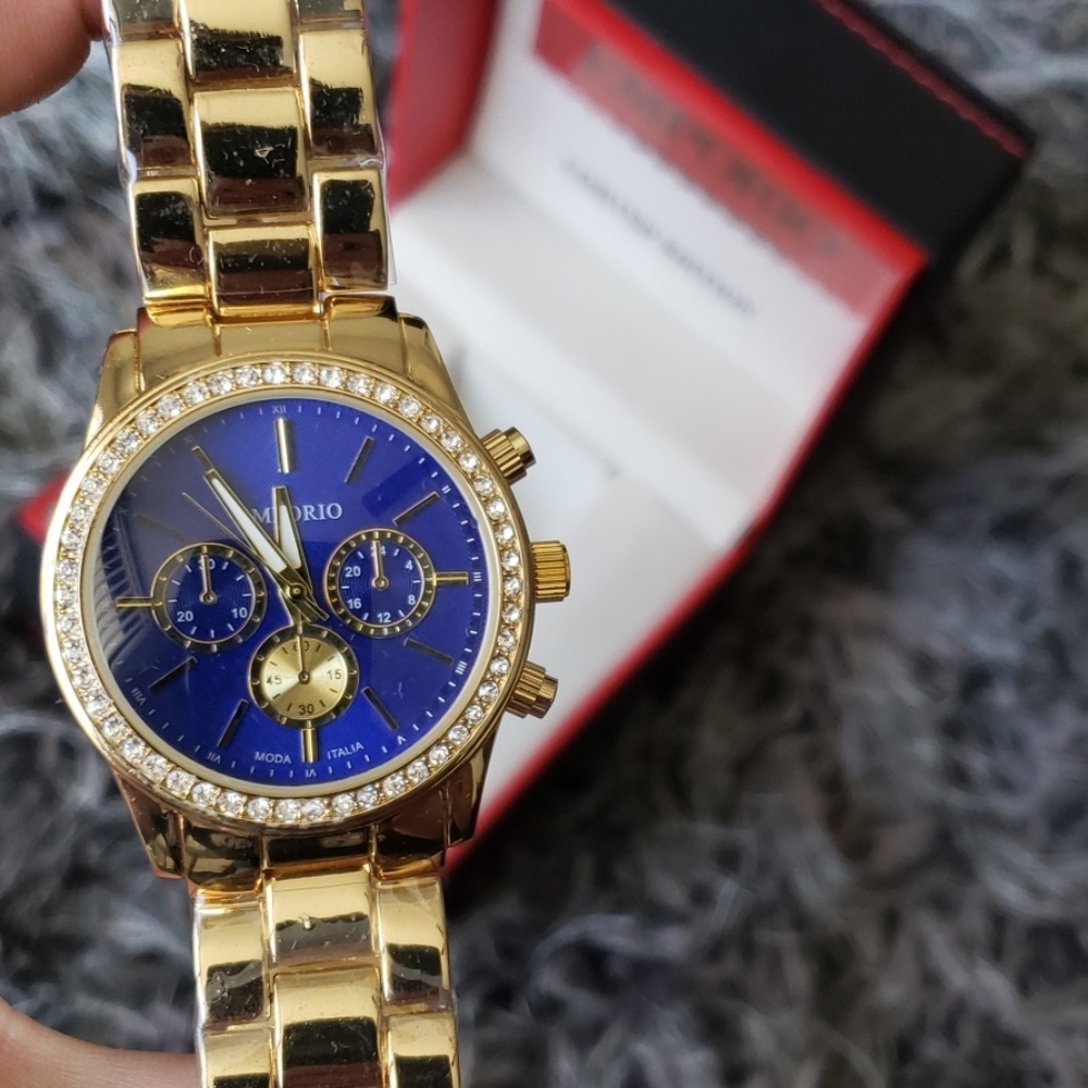 Watch - Picture 5 of 8